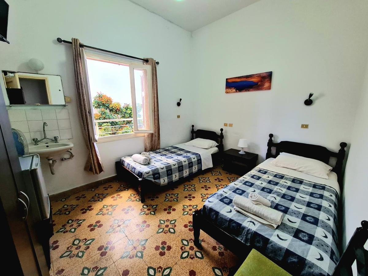 קרפאטוס Avrahostelroom מראה חיצוני תמונה